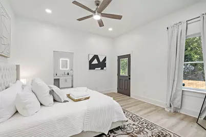 506 E Evergreen Street E, San Antonio, TX 78212 - Photo 15