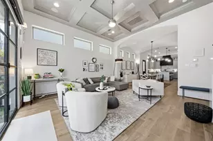 1908 W 25th St, Houston, TX 77008 - Photo 5
