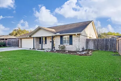 3305 Churchill Street, Pearland, TX 77581 - Photo 3