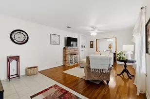 111 Circle Dr, Cleveland, TX 77327 - Photo 3