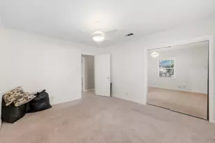 111 Circle Dr, Cleveland, TX 77327 - Photo 17