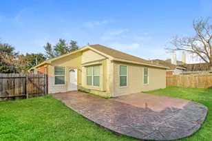 21554 Kings Bend Dr, Kingwood, TX 77339 - Photo 17