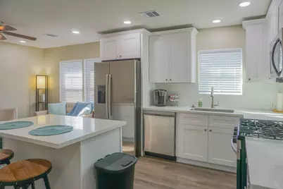 3703 Market Street #2, Houston, TX 77020 - Photo 11