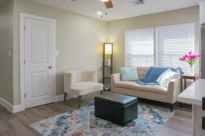 3703 Market Street #2, Houston, TX 77020 - Photo 9