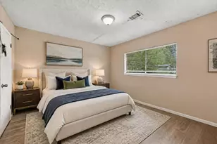 12610 S Coast Dr, Houston, TX 77047 - Photo 13