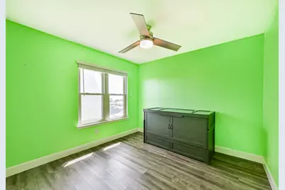 7312 Seawall Boulevard #115, Galveston, TX 77551 - Photo 11