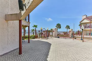 7312 Seawall Blvd, Galveston, TX 77551 - Photo 1