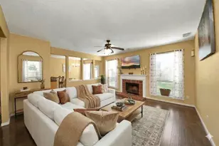 13635 Treebank Ln, Houston, TX 77070 - Photo 3