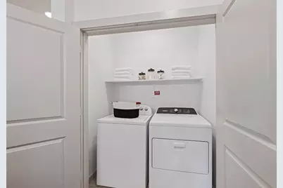 1888 Brittmoore Road #1330, Houston, TX 77043 - Photo 7