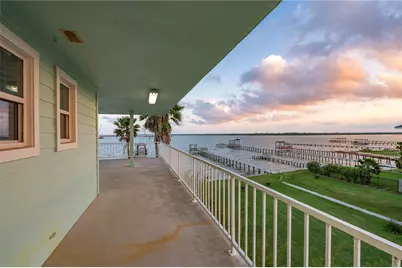 1617 Dick Bay Drive, Dickinson, TX 77539 - Photo 33