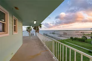 1617 Dick Bay Dr, Dickinson, TX 77539 - Photo 33