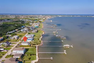 1617 Dick Bay Dr, Dickinson, TX 77539 - Photo 7