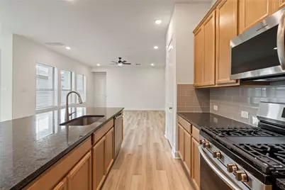 1511 Emma Lake Drive, Missouri City, TX 77459 - Photo 9