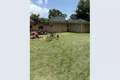 1825 Dolphin Drive, Seabrook, TX 77586 - Photo 19