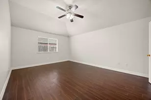 29123 Foxingham Cir, Spring, TX 77386 - Photo 27