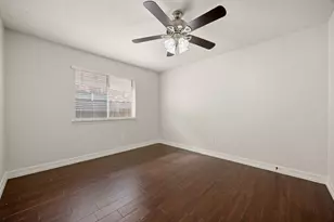 29123 Foxingham Cir, Spring, TX 77386 - Photo 25