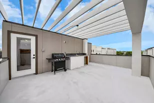 5630 Dolores St, Houston, TX 77057 - Photo 31