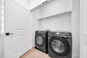 5630 Dolores St, Houston, TX 77057 - Photo 29