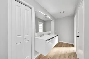 9114 Spellman Rd, Houston, TX 77031 - Photo 17