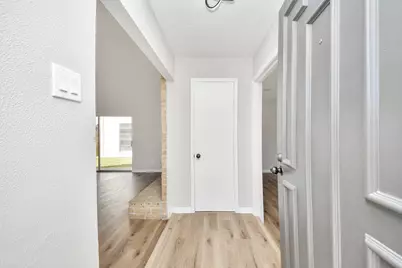 9114 Spellman Road, Houston, TX 77031 - Photo 5