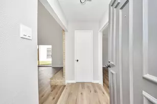 9114 Spellman Rd, Houston, TX 77031 - Photo 5