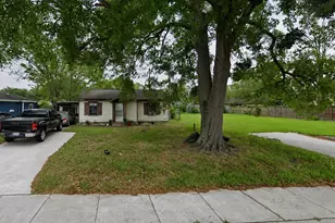 621 Kansas St, Pasadena, TX 77506 - Photo 1