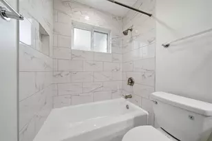 10311 Westray St, Houston, TX 77043 - Photo 23
