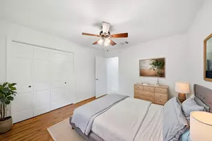 10311 Westray St, Houston, TX 77043 - Photo 11