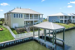 1110 Highborne Cay Ct, Texas City, TX 77590 - Photo 5