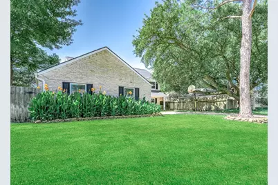 20215 Lake Sherwood Drive, Katy, TX 77450 - Photo 3