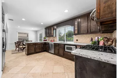 20215 Lake Sherwood Drive, Katy, TX 77450 - Photo 13
