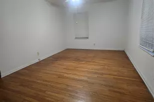5659 Westover St, Houston, TX 77033 - Photo 7