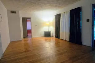5659 Westover St, Houston, TX 77033 - Photo 5