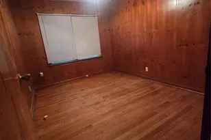 5659 Westover St, Houston, TX 77033 - Photo 5