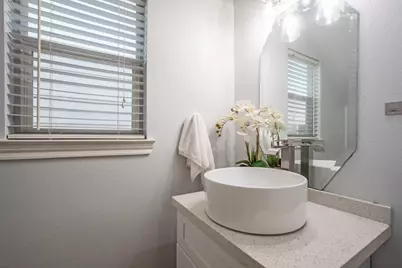 1422 Ruthven Street, Houston, TX 77019 - Photo 39