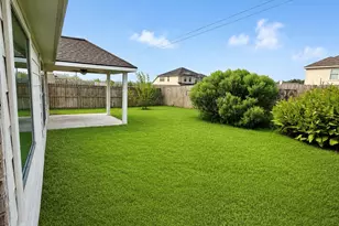 24823 Sandusky Dr, Tomball, TX 77375 - Photo 3