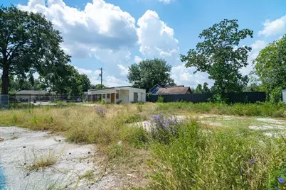 741 McDaniel Street, Houston, TX 77022 - Photo 5