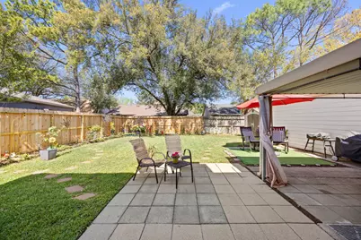 9823 Sageaspen Lane, Houston, TX 77089 - Photo 31