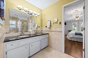 9823 Sageaspen Ln, Houston, TX 77089 - Photo 21