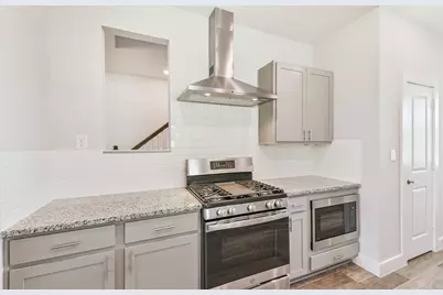 13083 Clear View Drive, Willis, TX 77318 - Photo 11