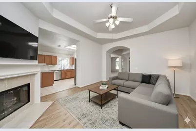 70 N Lace Arbor Drive, The Woodlands, TX 77382 - Photo 19