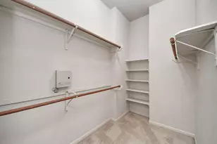 70 N Lace Arbor Dr, The Woodlands, TX 77382 - Photo 31