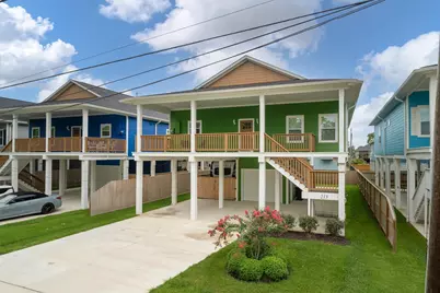 213 West, Kemah, TX 77565 - Photo 1