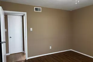 4001 Nasa Pkwy, El Lago, TX 77586 - Photo 5