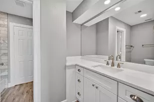 5534 Holly St, Houston, TX 77081 - Photo 41