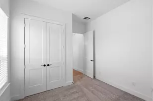 11816 S Pavillion Dr, Mont Belvieu, TX 77523 - Photo 19