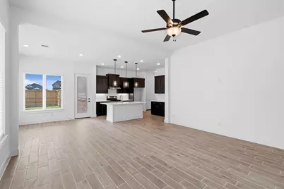 11816 South Pavillion Drive, Mont Belvieu, TX 77523 - Photo 7