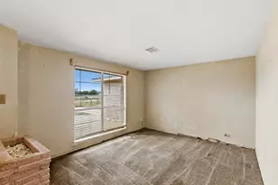 21205 Evans Ln, Washington, TX 77880 - Photo 5