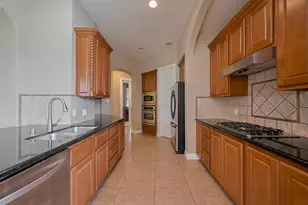 18890 Serene Water Dr, Montgomery, TX 77356 - Photo 19