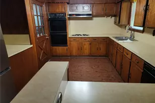 11319 Walk Dr, Houston, TX 77076 - Photo 15